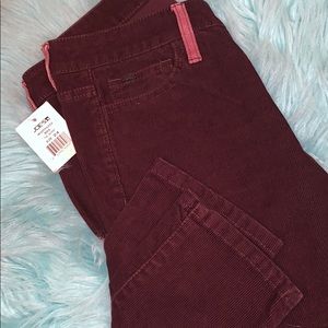 Cute Burgundy jeans.